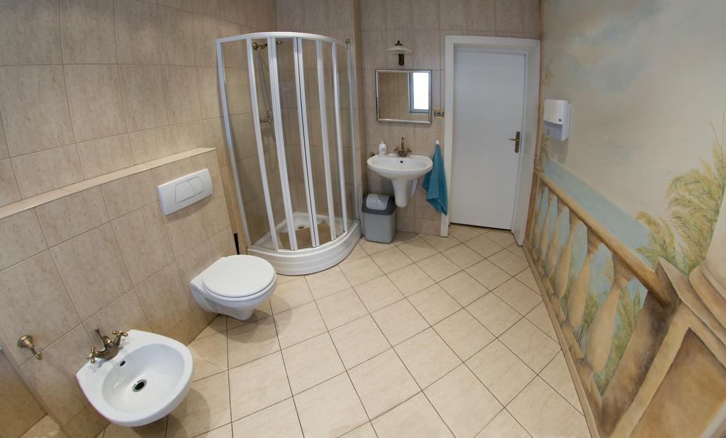 Wilanowska Hostel Varsavia Esterno foto