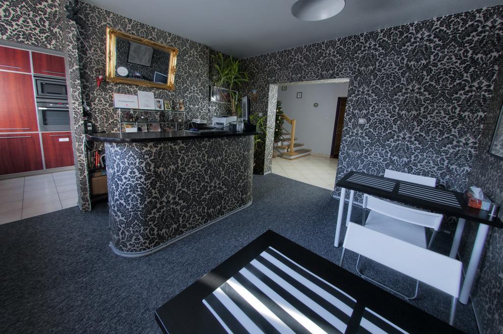 Wilanowska Hostel Varsavia Esterno foto