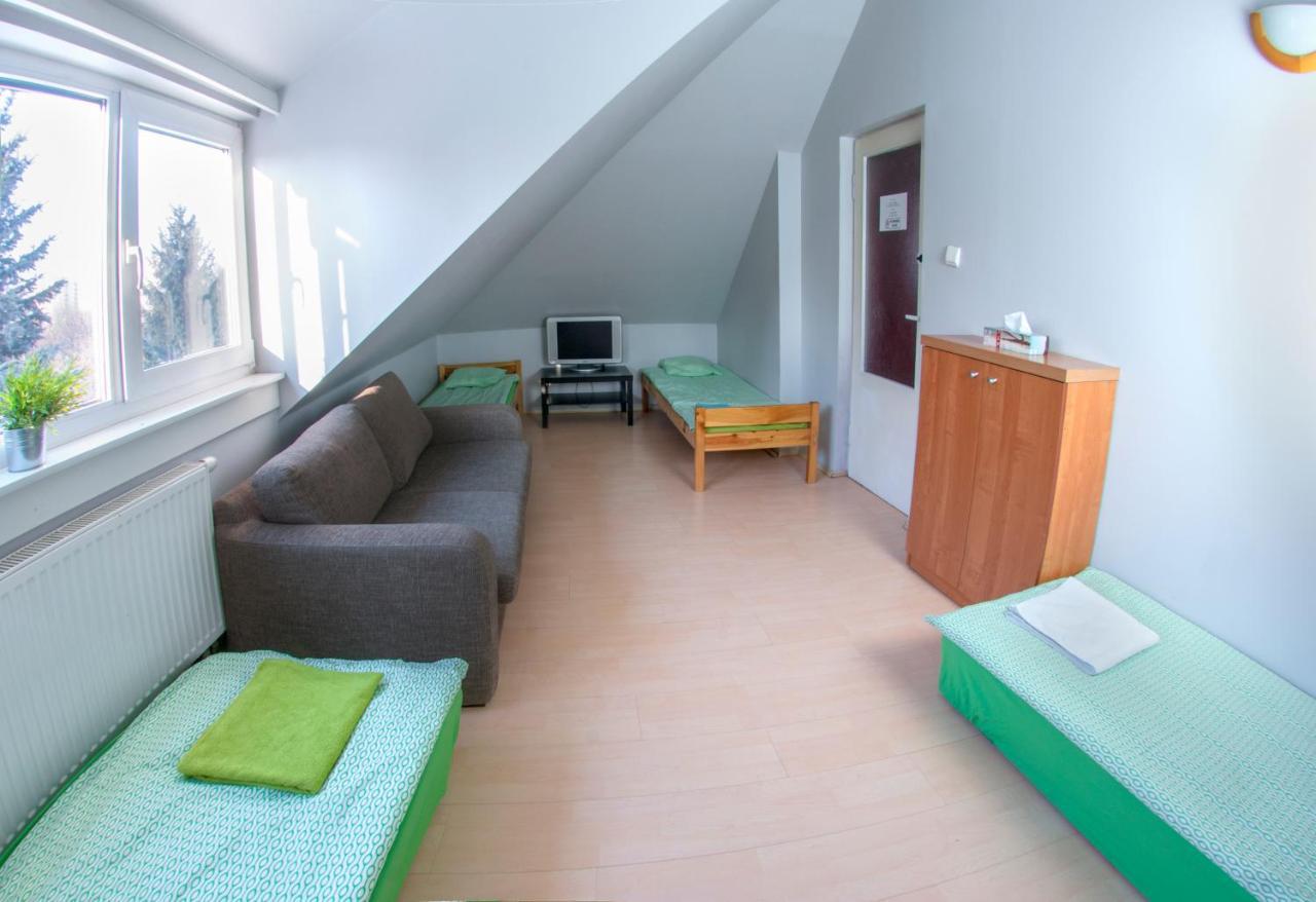 Wilanowska Hostel Varsavia Esterno foto